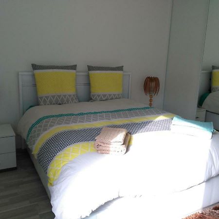Appartement F3 Avec Parking Privee Saint-Priest  Exterior foto