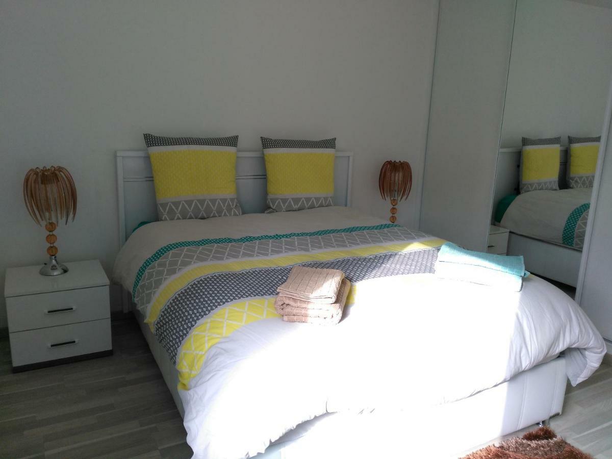 Appartement F3 Avec Parking Privee Saint-Priest  Exterior foto